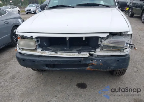 1996 Ford Explorer z USA, uszkodzony, nr VIN 1FMCU24X3TUA64210